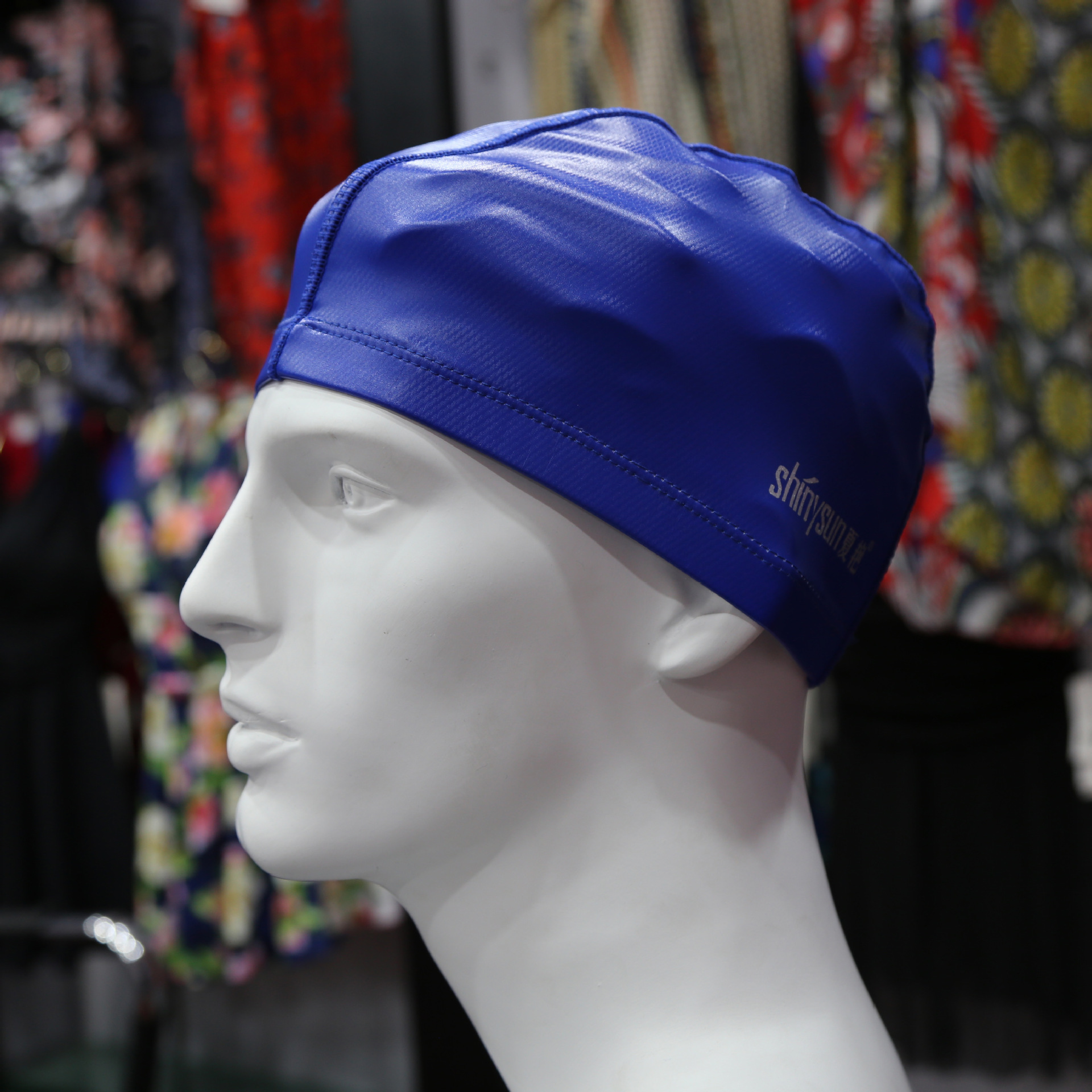 夏艳pu泳帽批发 潮流时尚男女通用均码暗纹条纹训练防水游泳帽