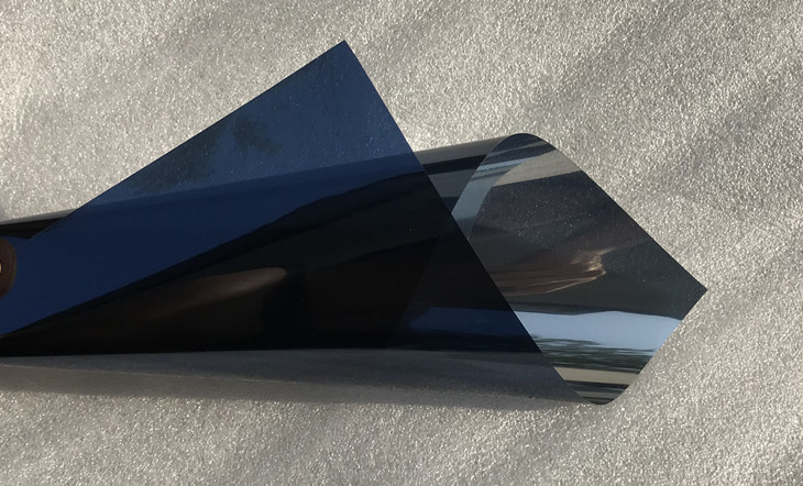 隔热膜黑灰色单向透视膜 遮阳防晒玻璃太阳贴膜防晒贴纸批发50cm