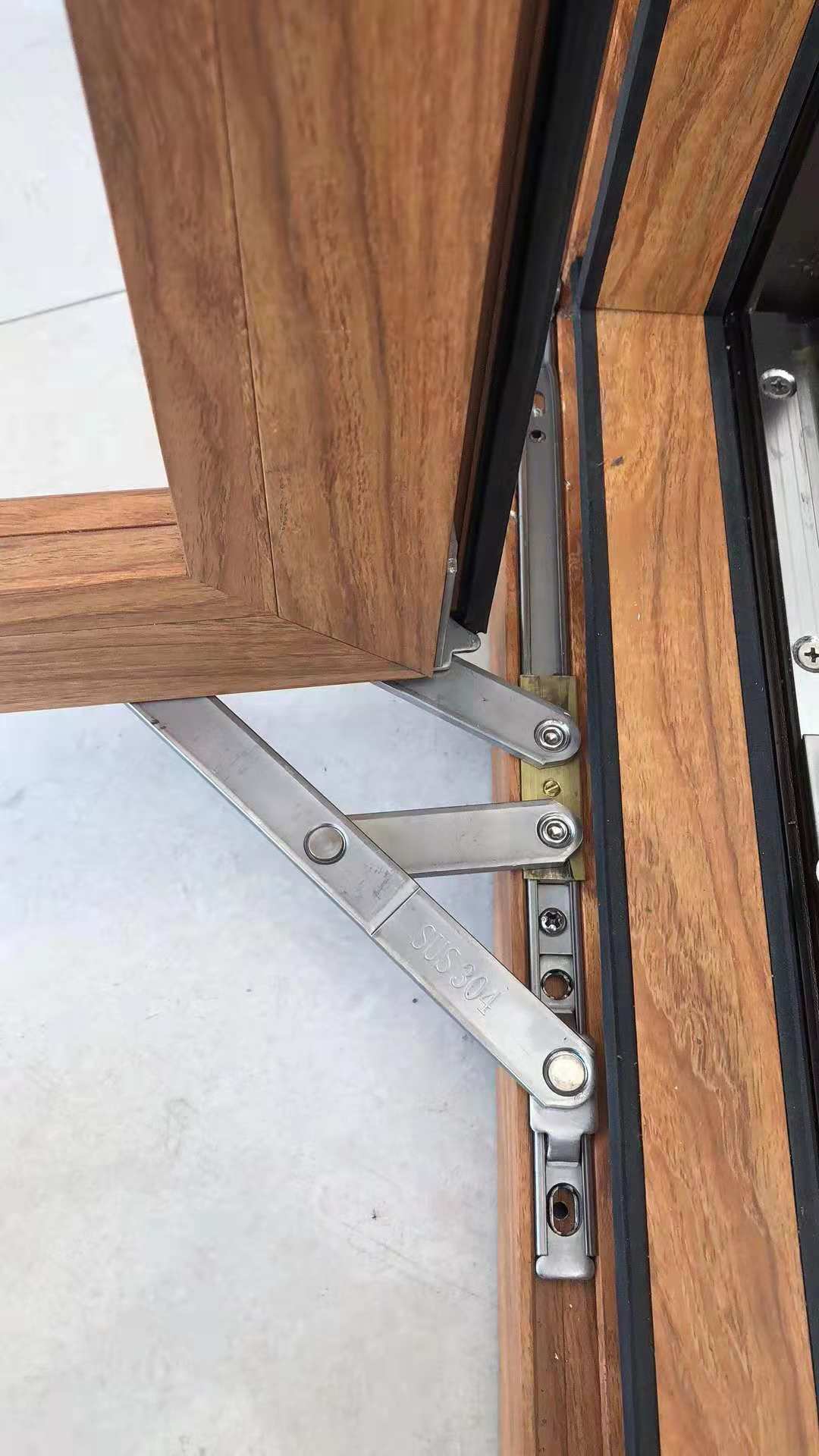 0厚超强承重穿插式防坠落家装平开滑撑