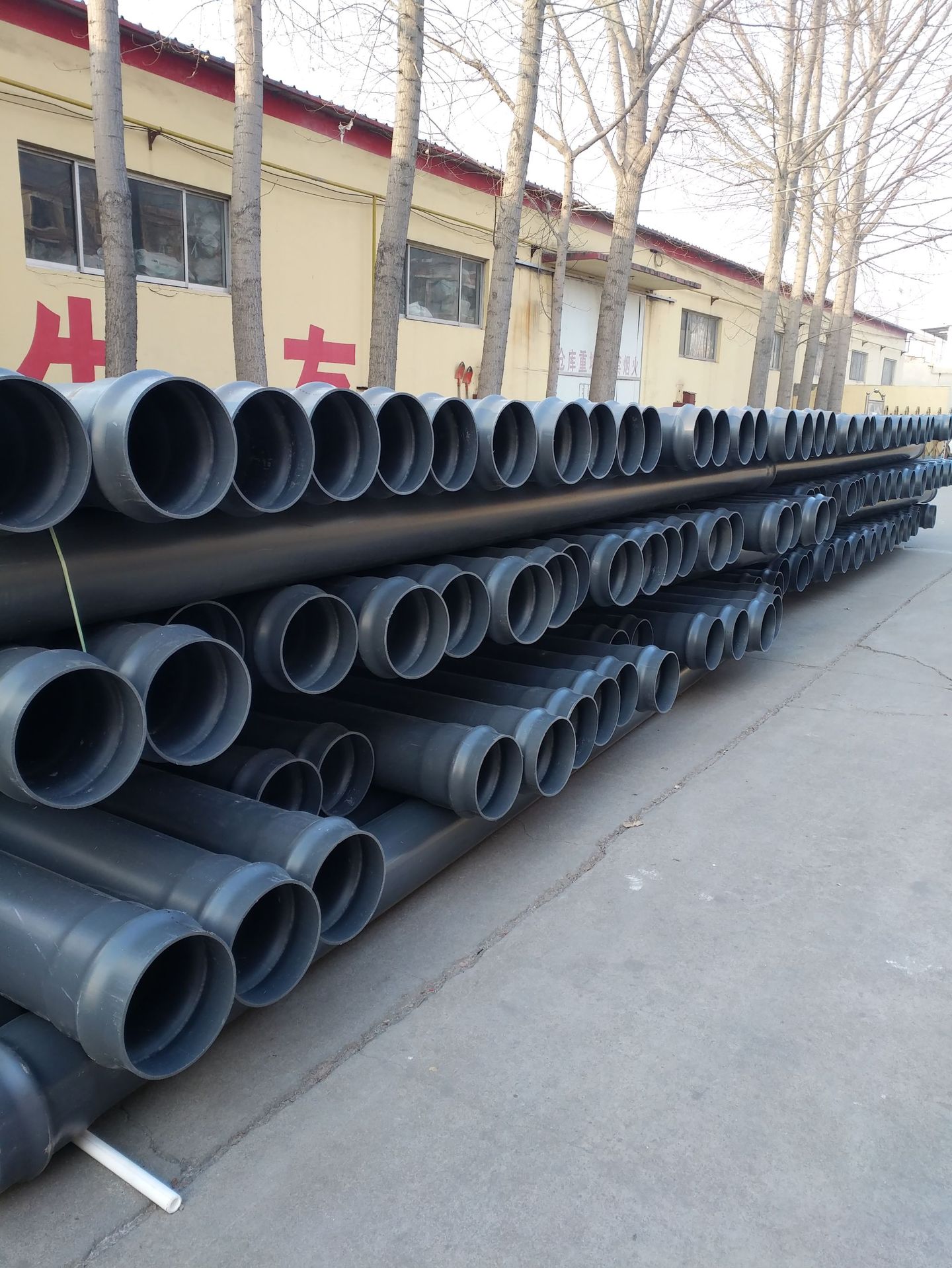 pe农田灌溉管材pe自来水管pe给水管山东pe管材管件厂家直销