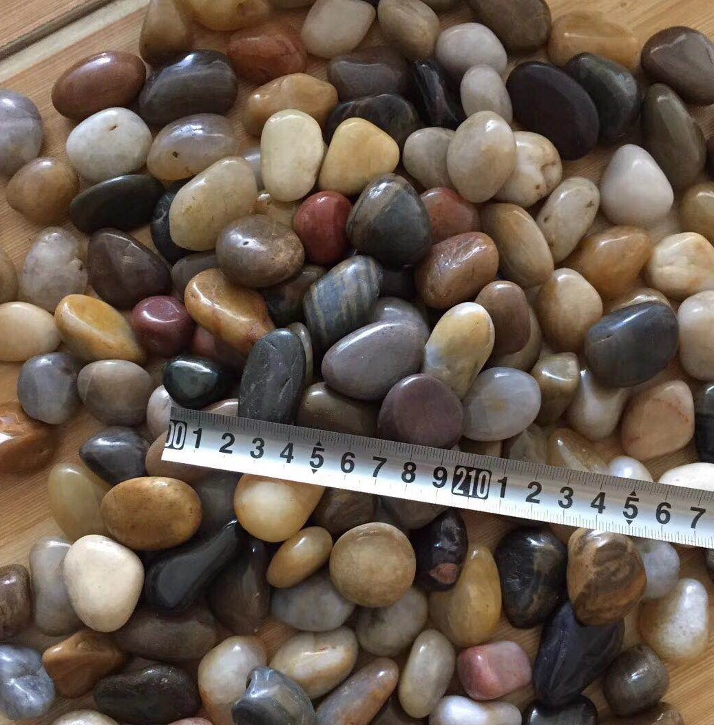 厂家批发高光精品五彩雨花石子 优质五彩石鹅卵石 五彩装饰精品石