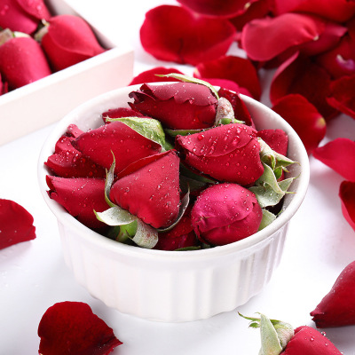 现摘现发新鲜食用重瓣红玫瑰 云南墨红玫瑰花骨朵花苞 现货热销