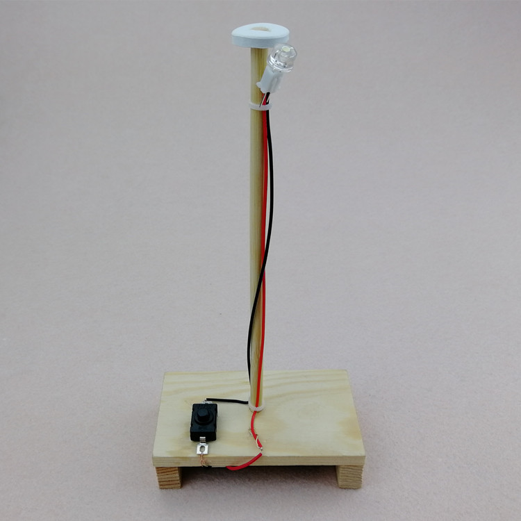 自制创意小台灯 小夜灯 diy科技小制作小发明环保手工拼装模型
