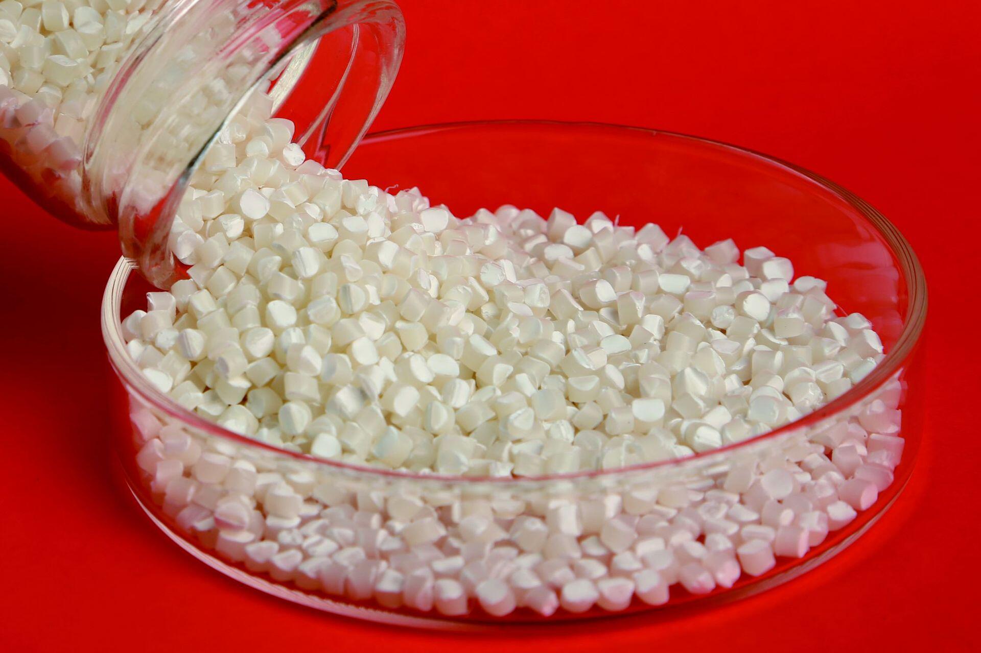 水滑石母粒60%  高保温 高透明 功能母料