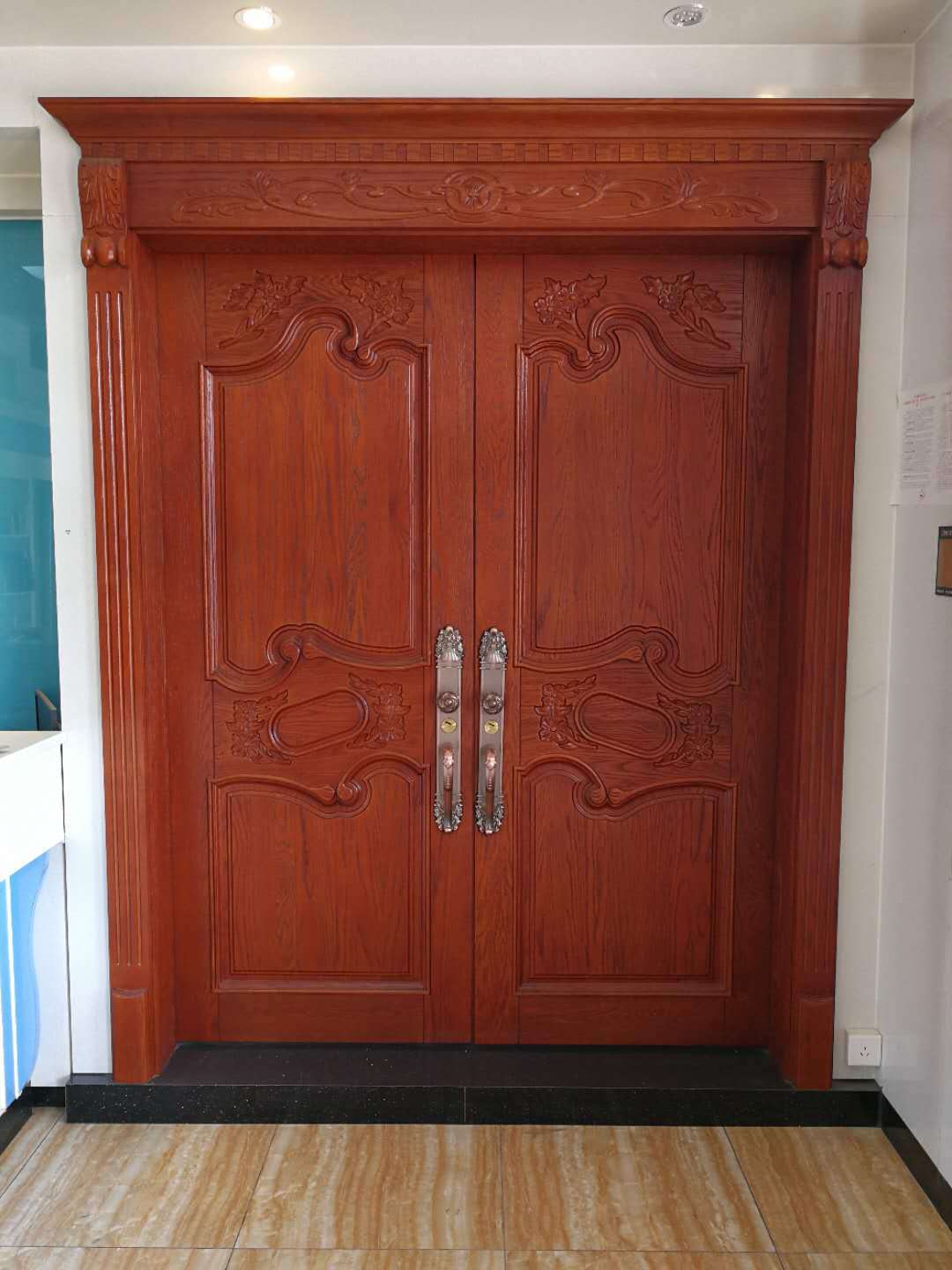 木门厂家直供 高档美国红橡原木实木双开别墅大门原木烤漆门定制