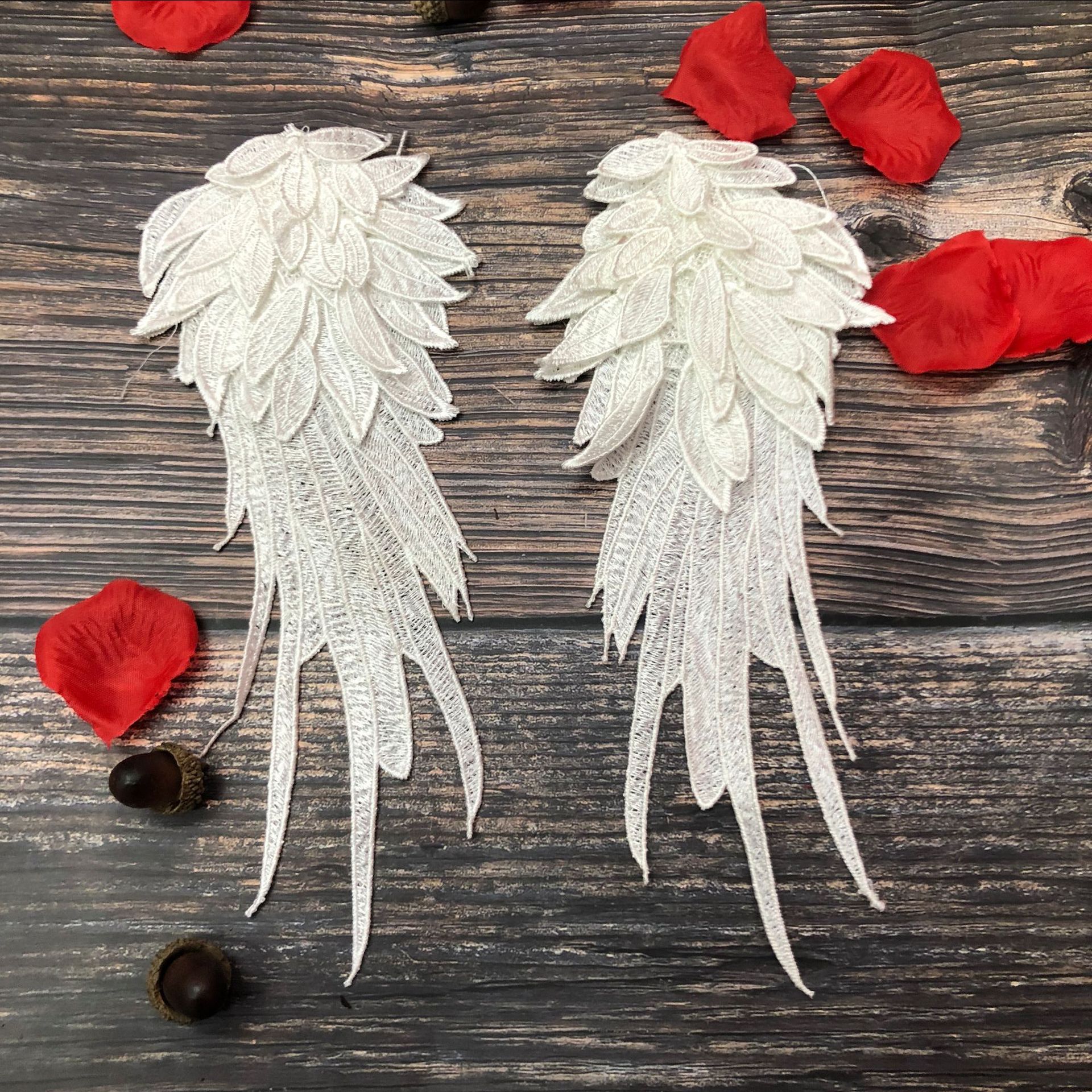 刺绣涤光对花 涤纶丝3d立体翅膀花边 水溶花边 现货供应