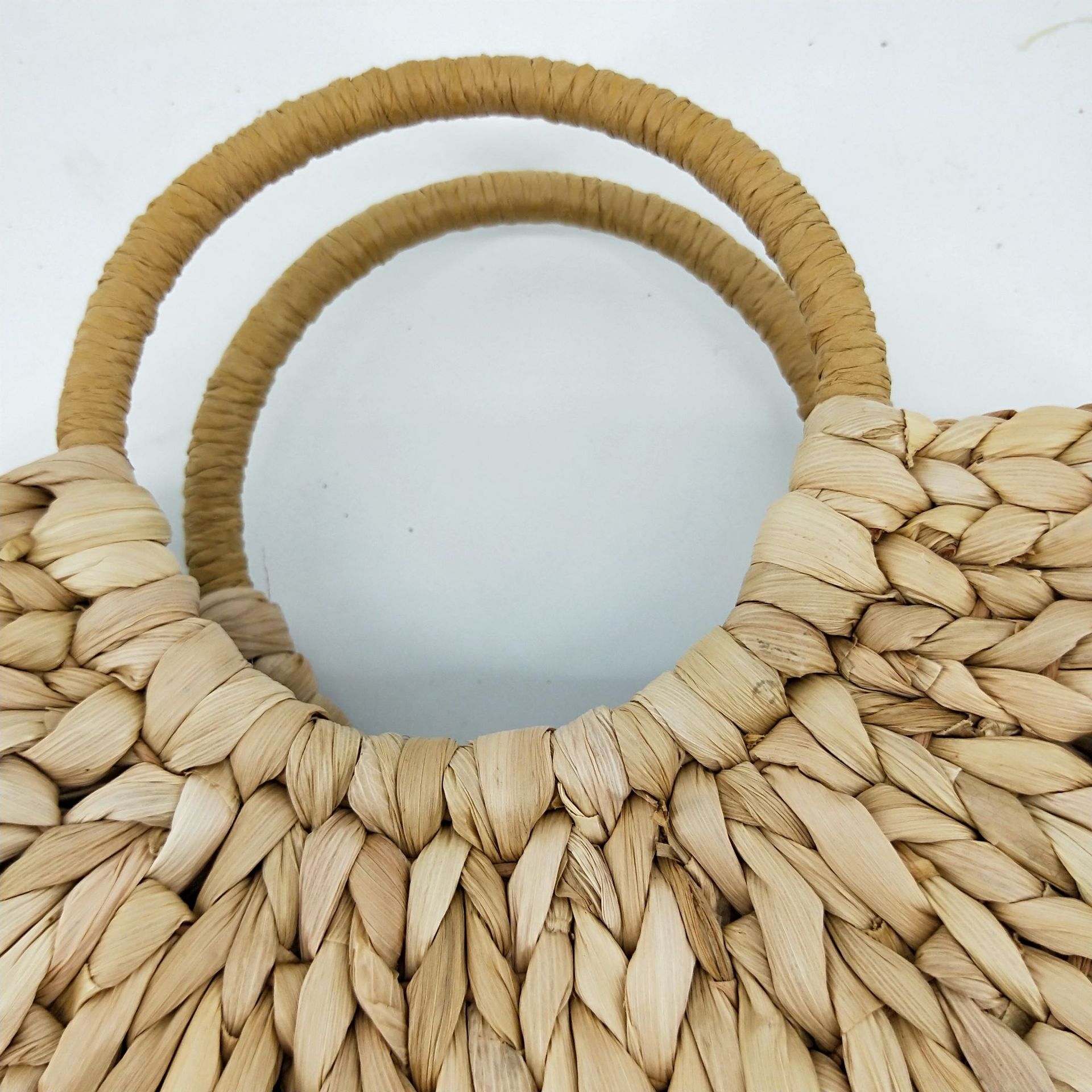 厂家直销新款ins 玉米皮编织 清新时尚菜篮子草编包藤编包沙滩包