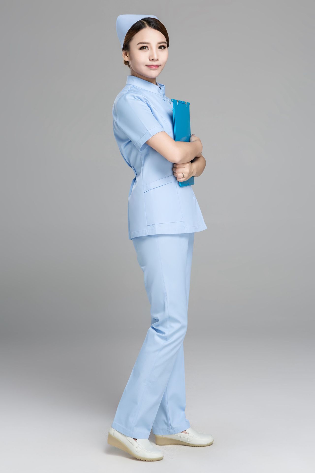 医院医生护士服白大褂药店牙科美容实验技师工作服女分体套装短袖