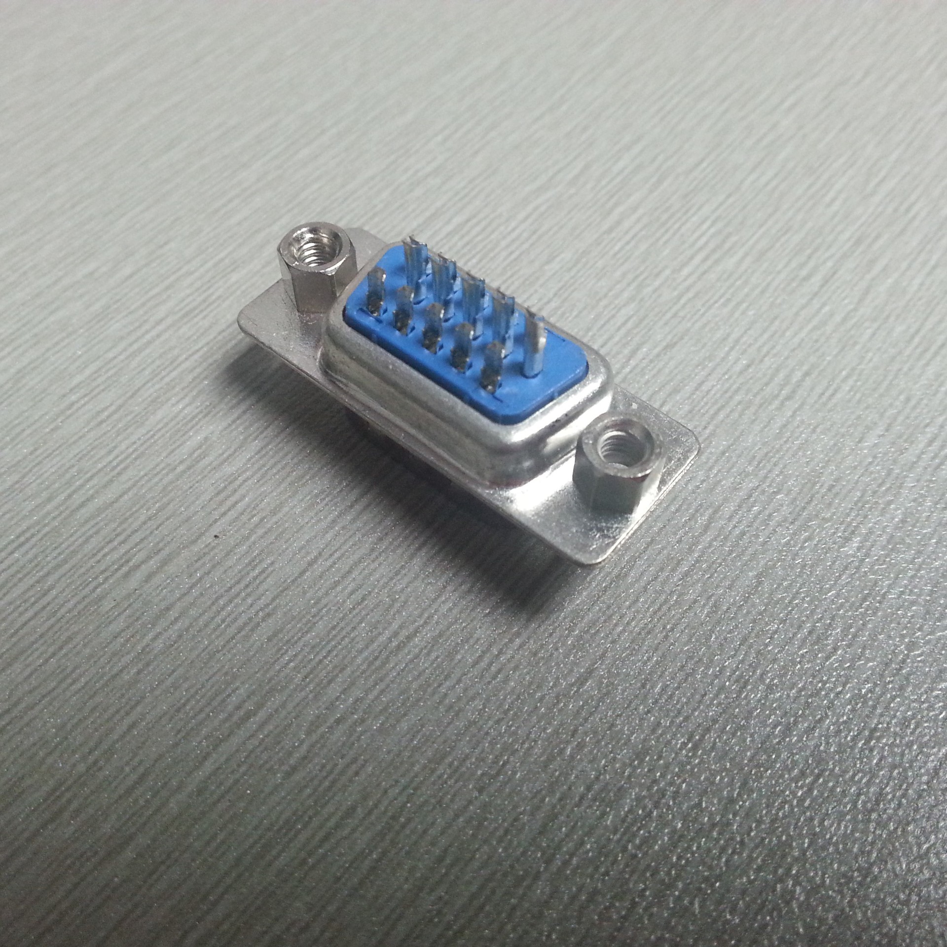 简易式db15公插头 rs232串口连接器 三排15针 带后铆螺丝