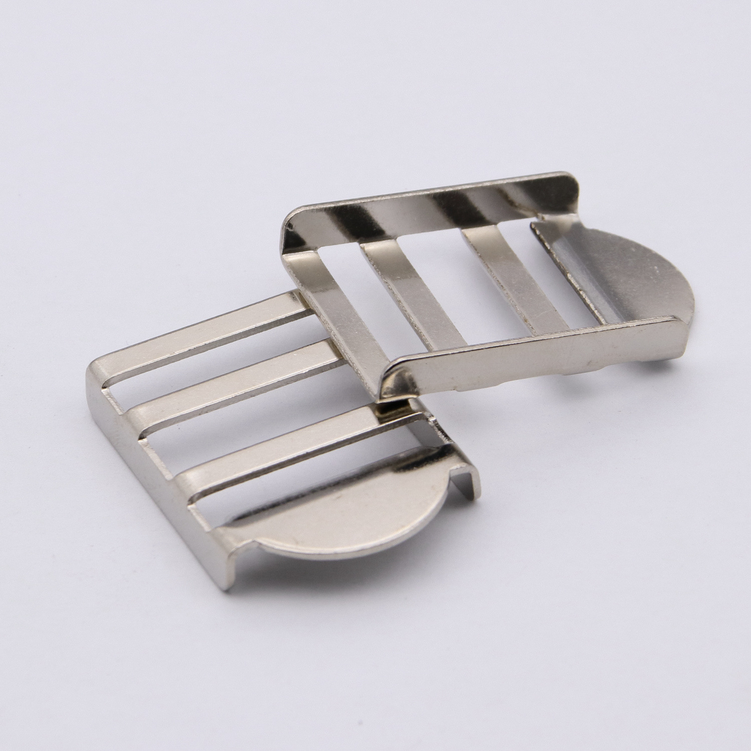 厂家金属箱包四档梯扣26mm加厚书包扣目字扣织带调节背包扣