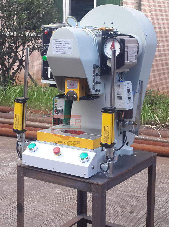 台湾佑亿精密冲床厂家 速度可调小型冲床 五金冲压件桌上台式冲床