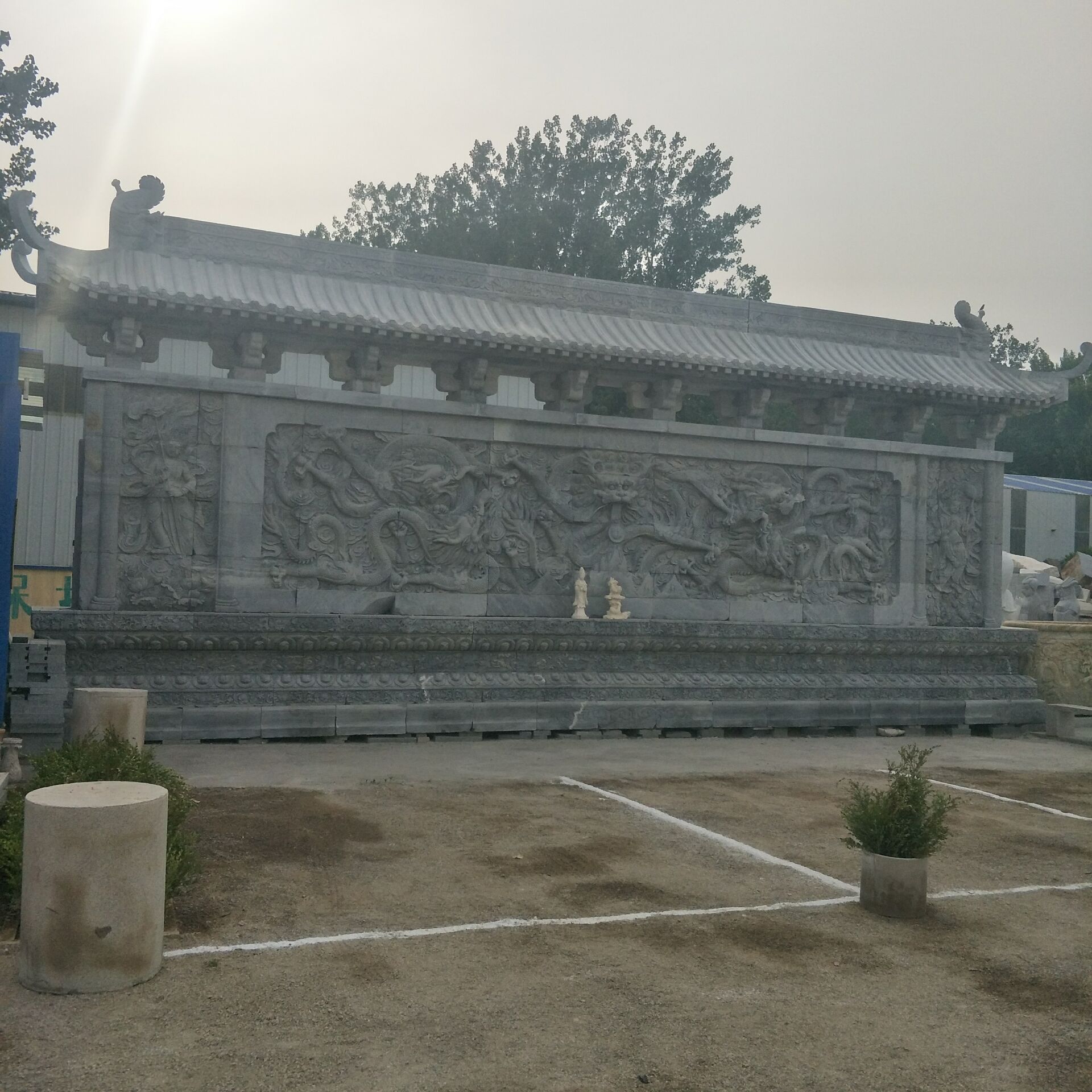 青石福字影壁墙浮雕 石雕屏风 户外庭院四合院景观屏风雕塑摆件