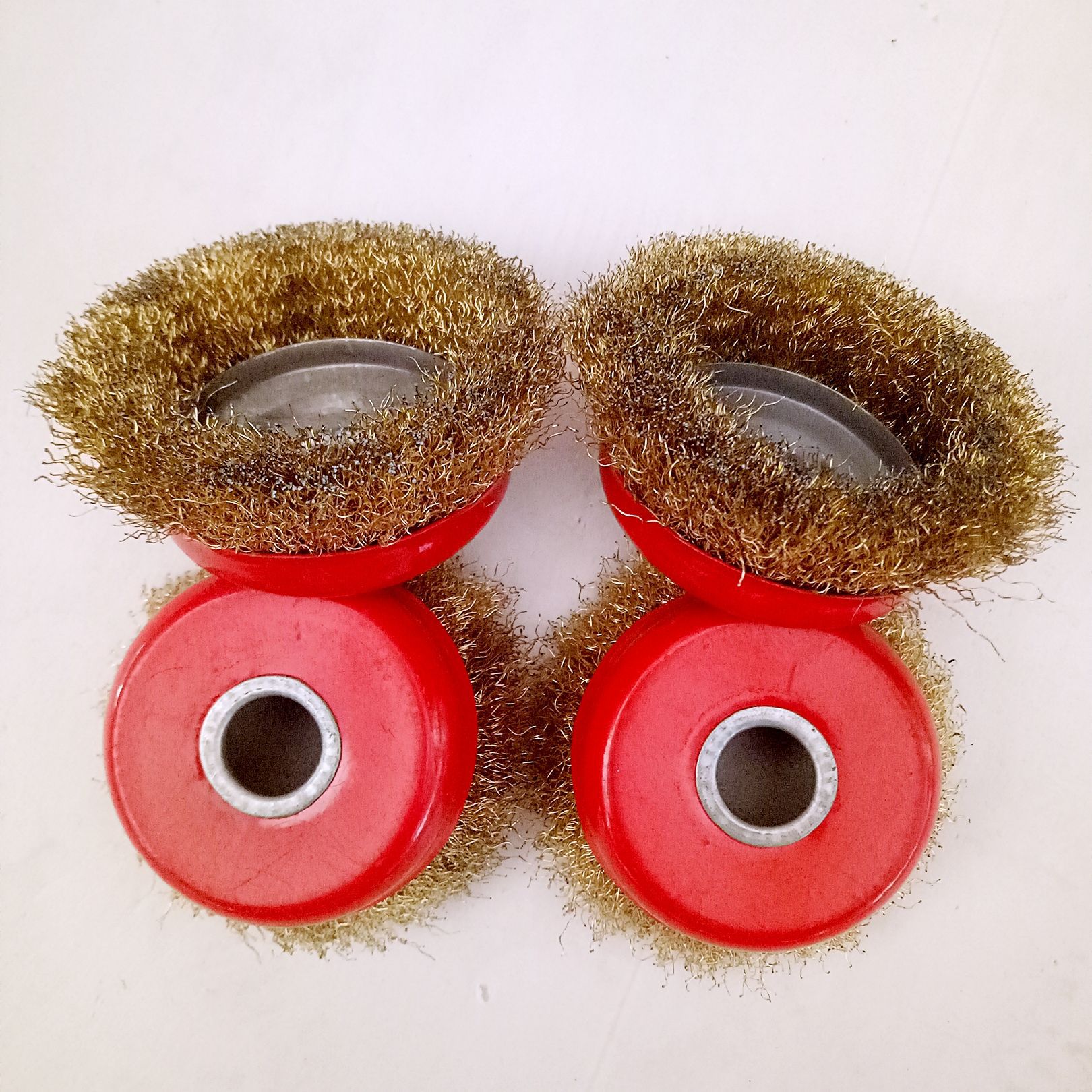 厂家直销125型红碗钢丝轮角磨机除锈打磨钢丝刷金属木材打磨刷