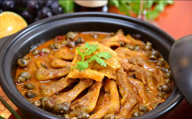 广西特产滋韵阁柳州螺蛳鸭脚煲950g配螺蛳粉吃一件代发-阿里巴巴