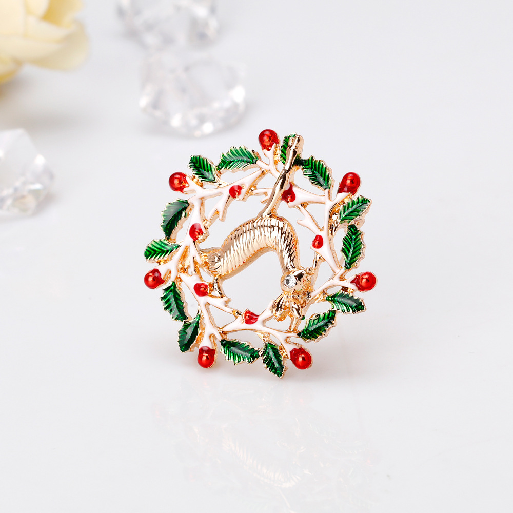 新款欧美百搭卡通圣诞胸针 圣诞小狗 圣诞铃铛 圣诞帽系列胸花