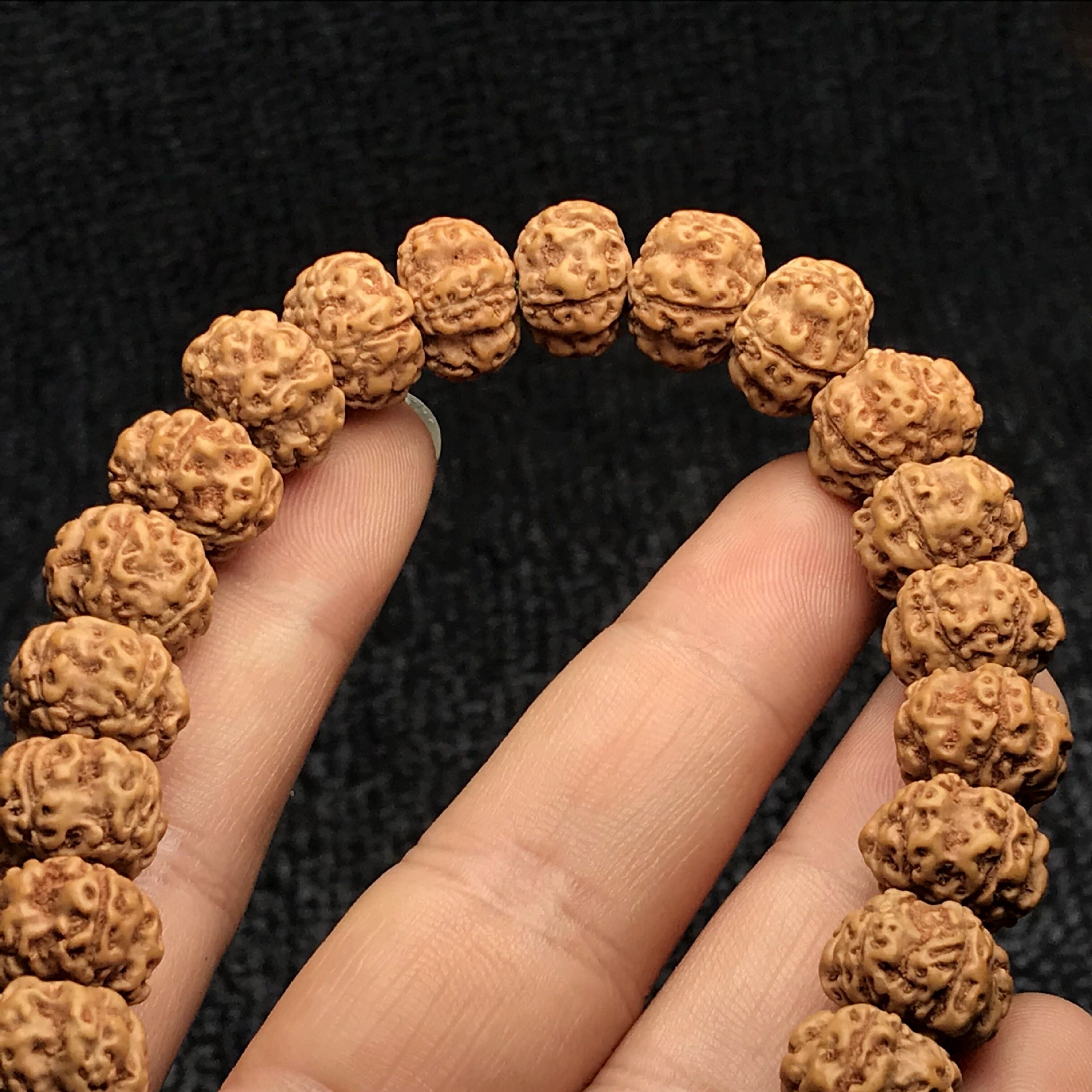 五5瓣梅花平头纽扣药片双龙纹金刚手持 小金刚菩提飞碟手串