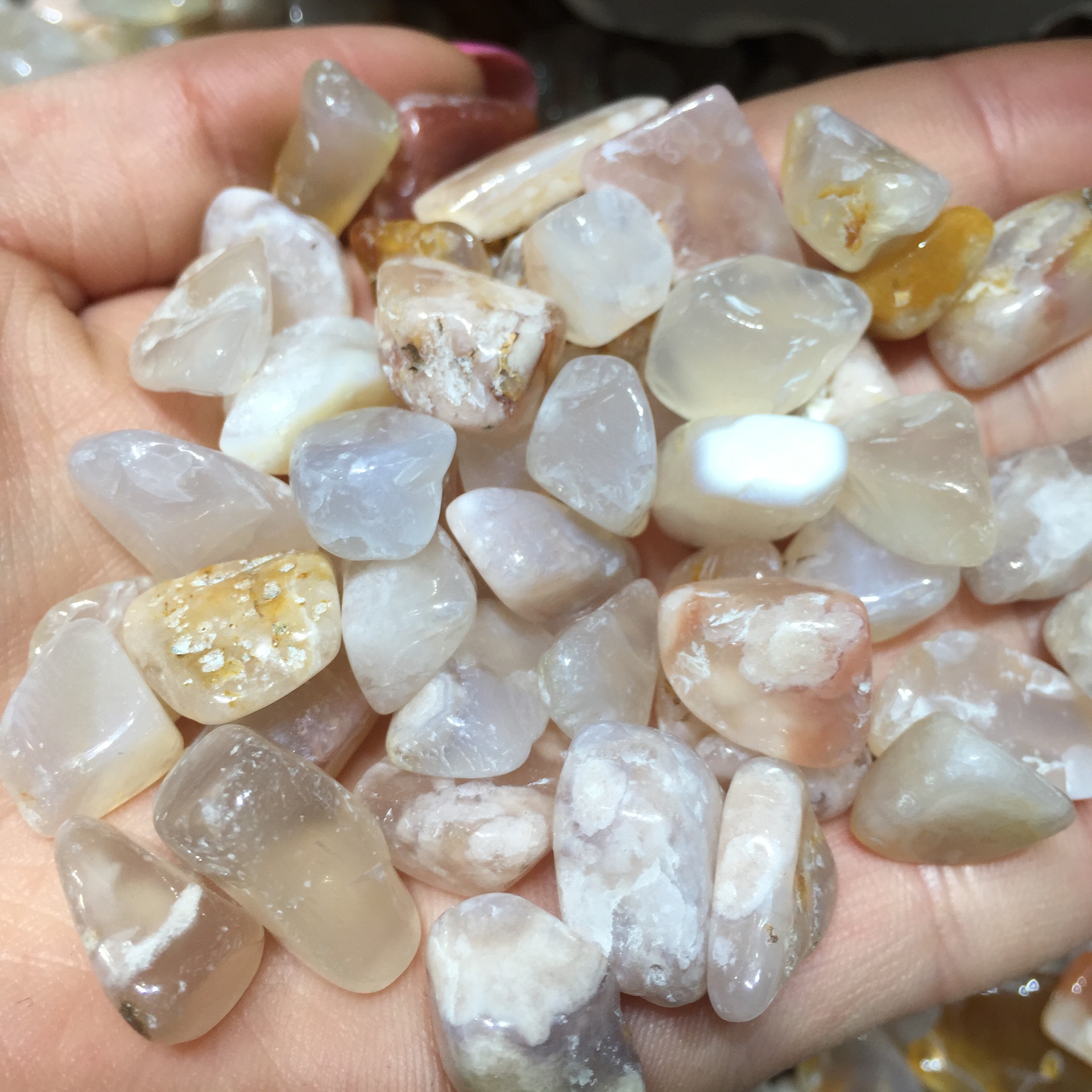 【1kg】厂家批发 天然水晶原石 天然樱花玛瑙碎石摆件 风水摆件