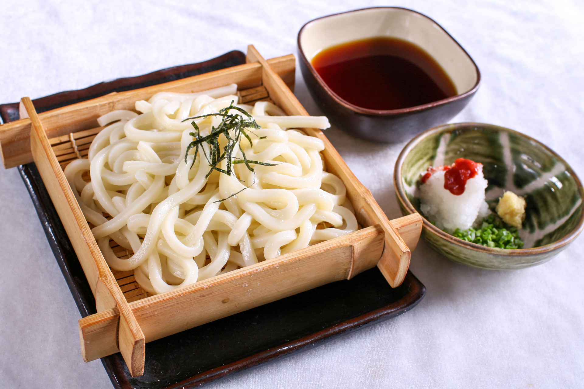 寿桃牌日式乌冬面30包选赠30包酱包方便面速食拌捞面港式车仔面