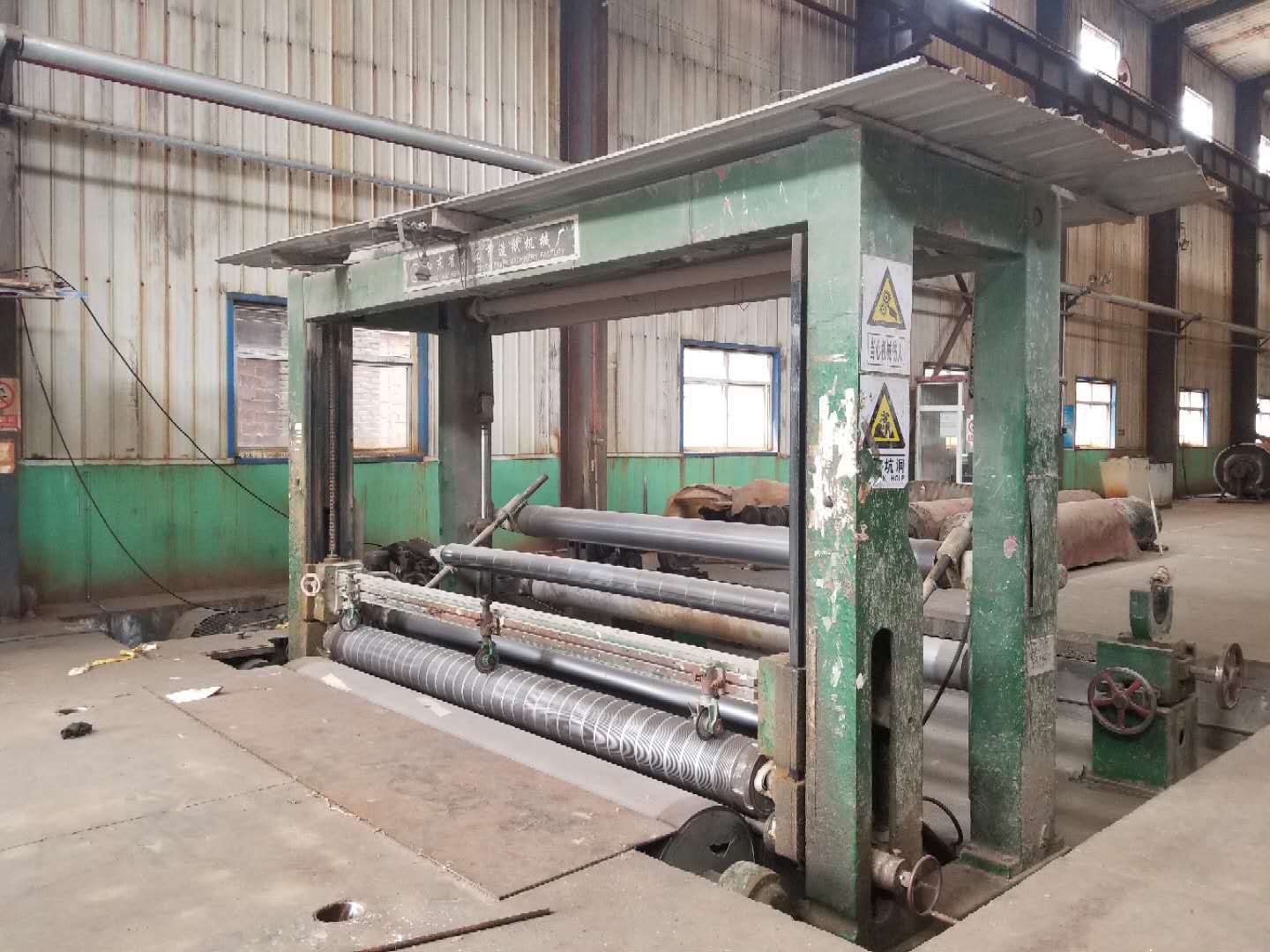 出售3200型长网多缸造纸机械设备