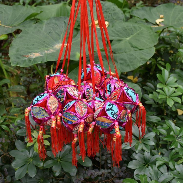 桂林绣球 普通8公分绣球 广西壮族绣球工艺品 民族绣球