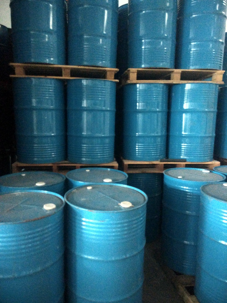 鸿嘉氟 厂家供应一氟二氯乙烷 (141b)二氯乙烷发泡剂 量大从优