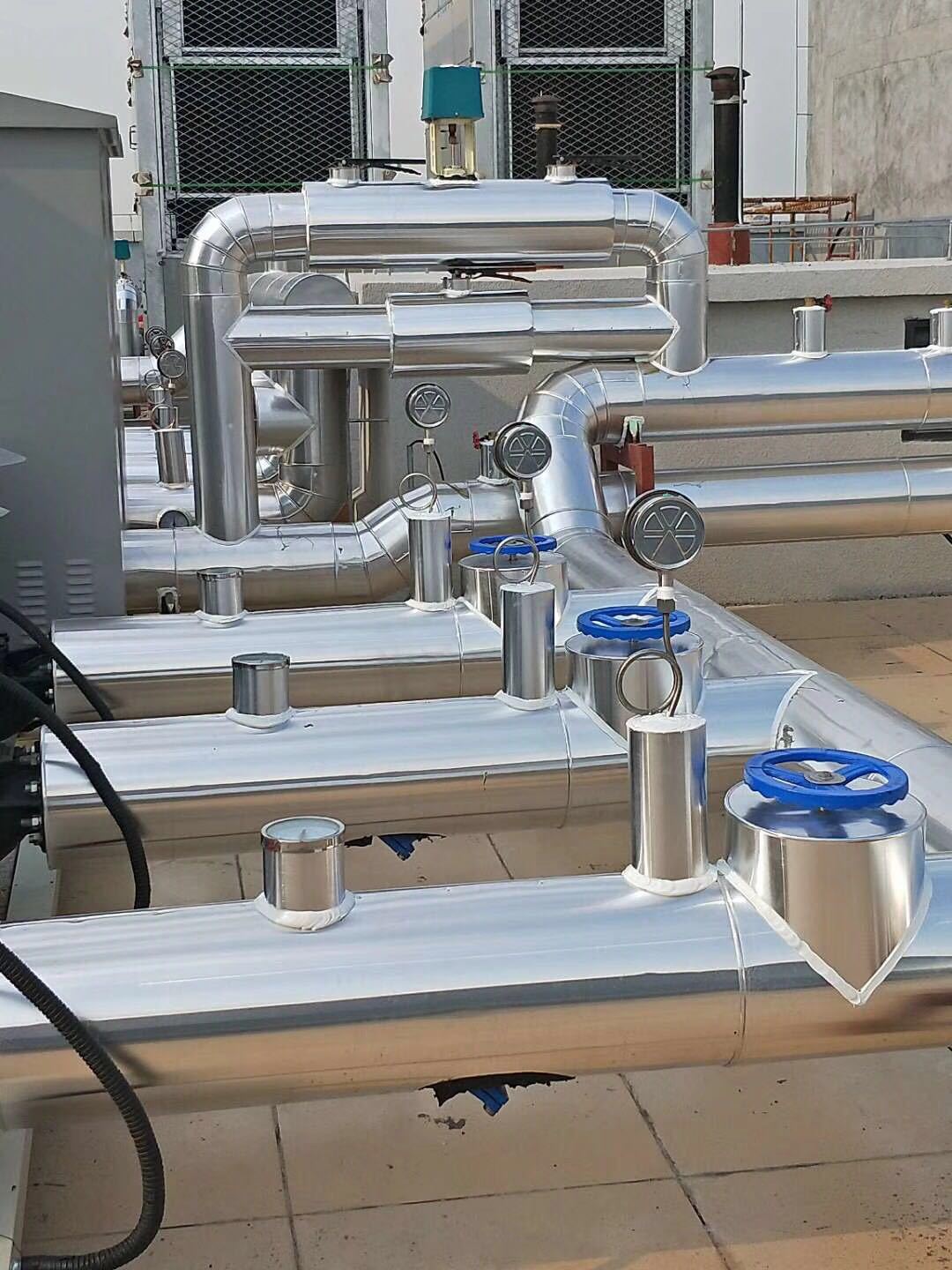 铝皮保温工程施工保温外包铝皮工程施工蒸汽电力管道保温工程施工