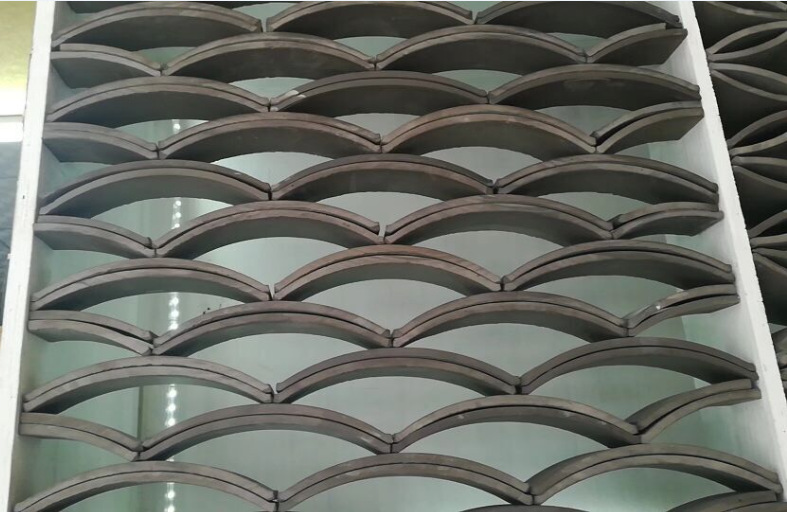 古建瓦 陶瓷瓦片屋顶 灰色古瓦 花窗