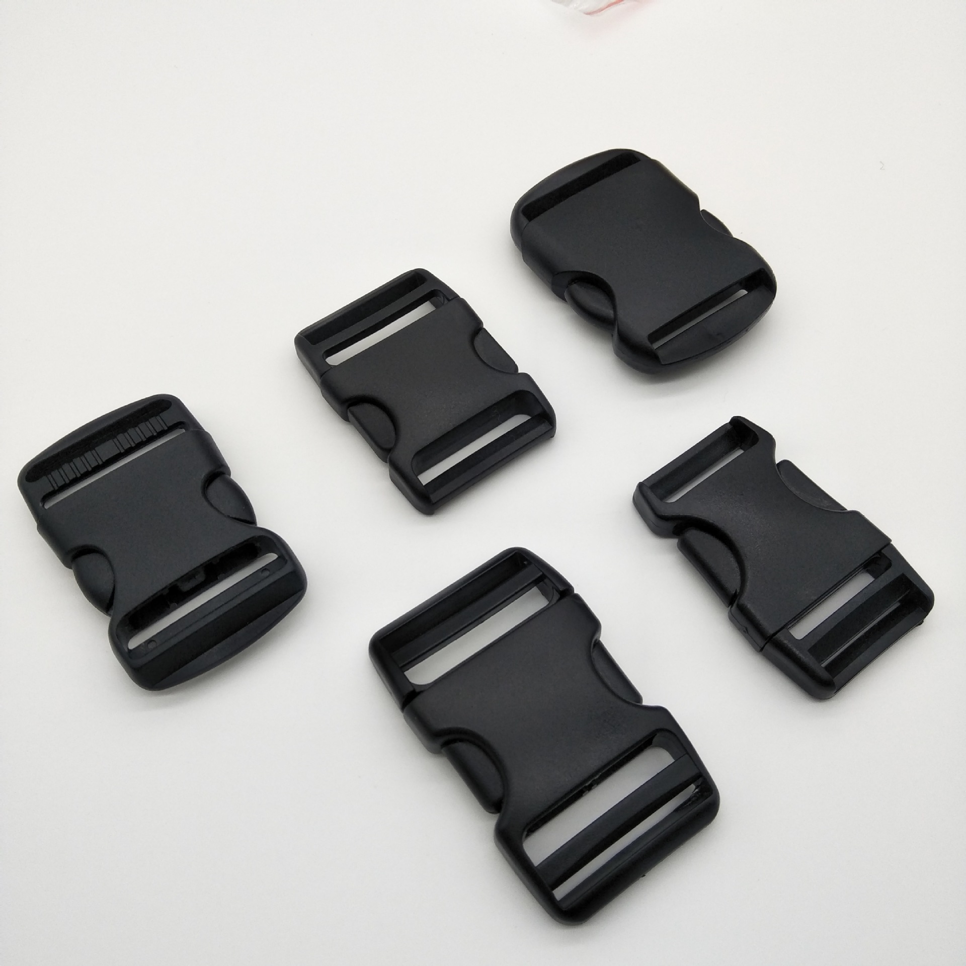 婴儿背带专用塑料扣具目扣梯扣三边插扣推车安全带插扣塑胶扣可订