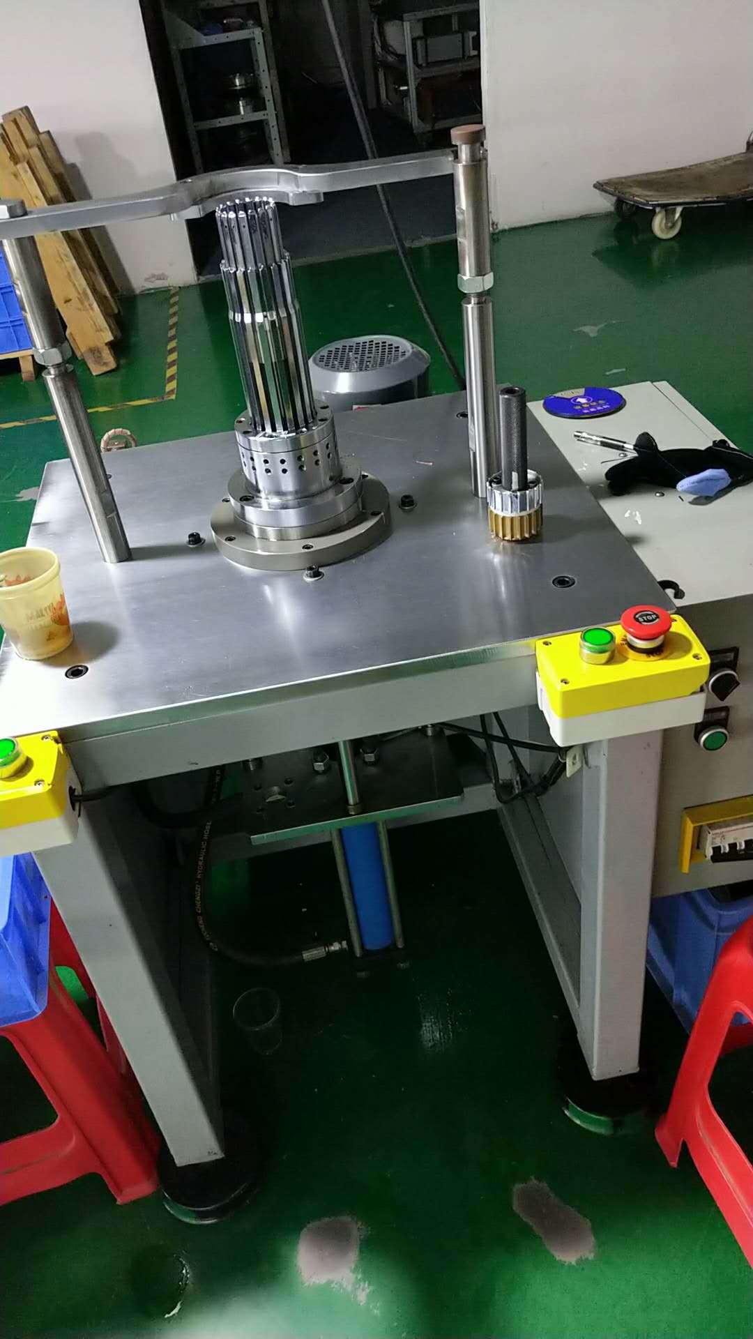 厂家直供三相电机嵌线机 定子入线机 定子嵌线机