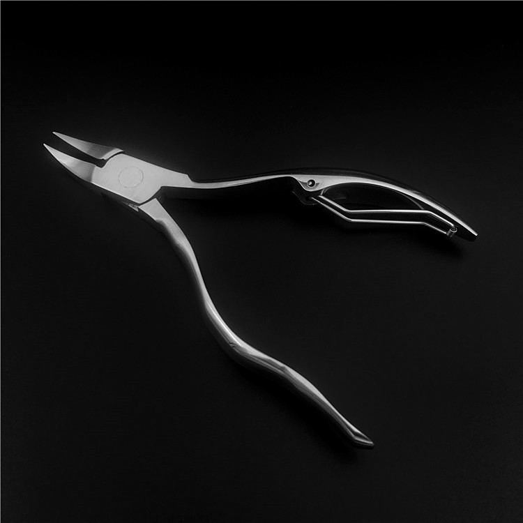 不锈钢修脚刀鹰嘴钳 8714手指纹死皮钳 甲沟嵌甲指甲剪鹰嘴指甲刀