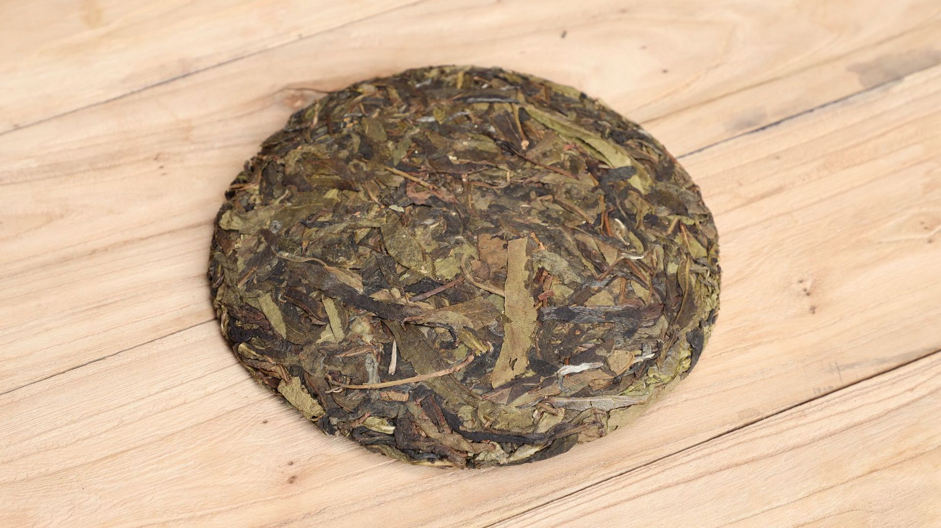 普洱茶饼 老普 冰岛黄金叶 357克 古树纯料老黄片压制 香甜霸气