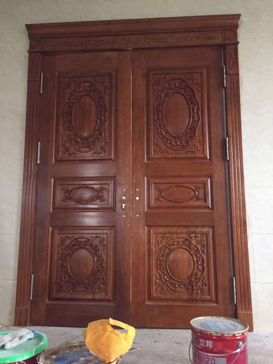 潮汕厂家直销菠萝格实木门 进户门 别墅门 平开门 房间门 欧式门