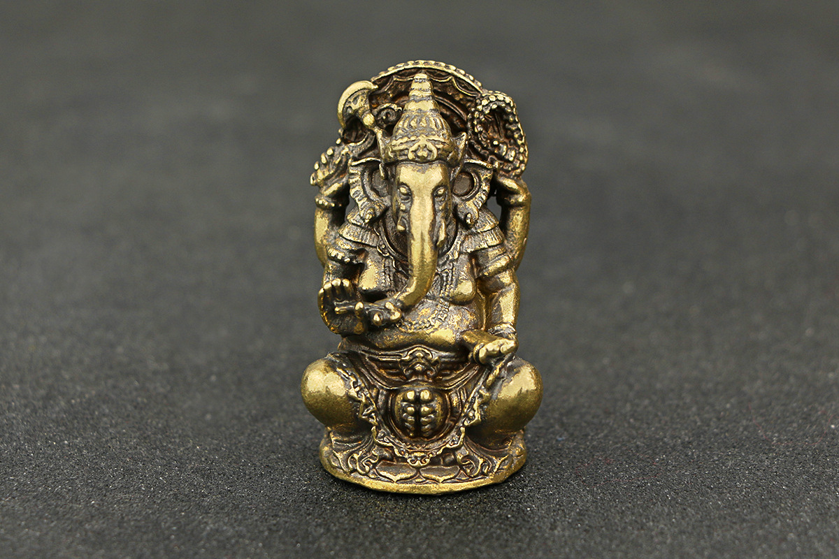 实心纯铜泰国象神铜象鼻财神东南亚风格黄铜工艺品摆件收藏手把件