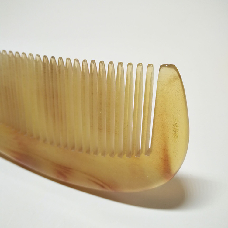 厂家批发精品天然加厚角梳绵羊角梳子正品 大号长19cm圆柄鱼尾