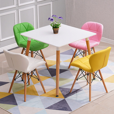 新款北欧餐桌椅组合现代简约小户型4人实木餐桌家用饭桌定制批发