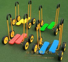 儿童平衡踩踏车幼儿园感统训练器材四轮平衡脚踏车幼教室内玩具车