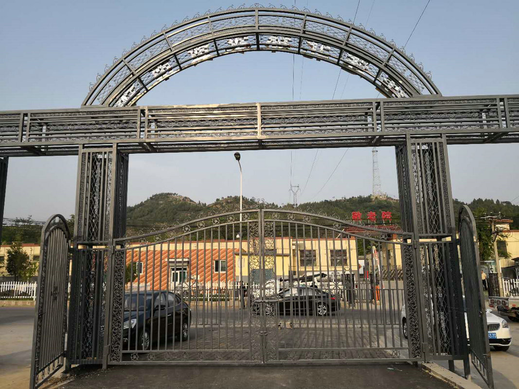 厂家定制铁艺大门 村口景区厂房大门 工厂防盗门 户外庭院门