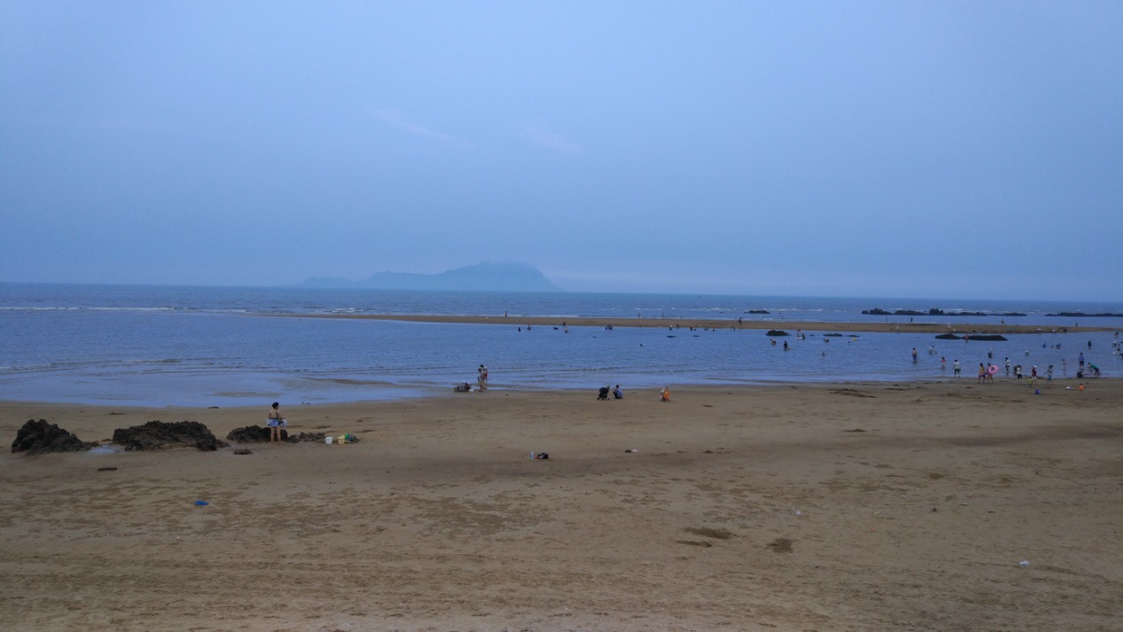 小七停靠连三岛