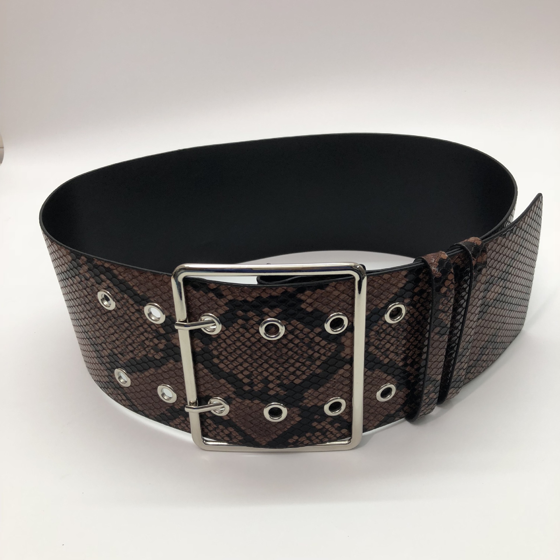 2020新款批发超宽皮带女时尚潮流束腰蛇纹装饰百搭不规则pu皮腰带