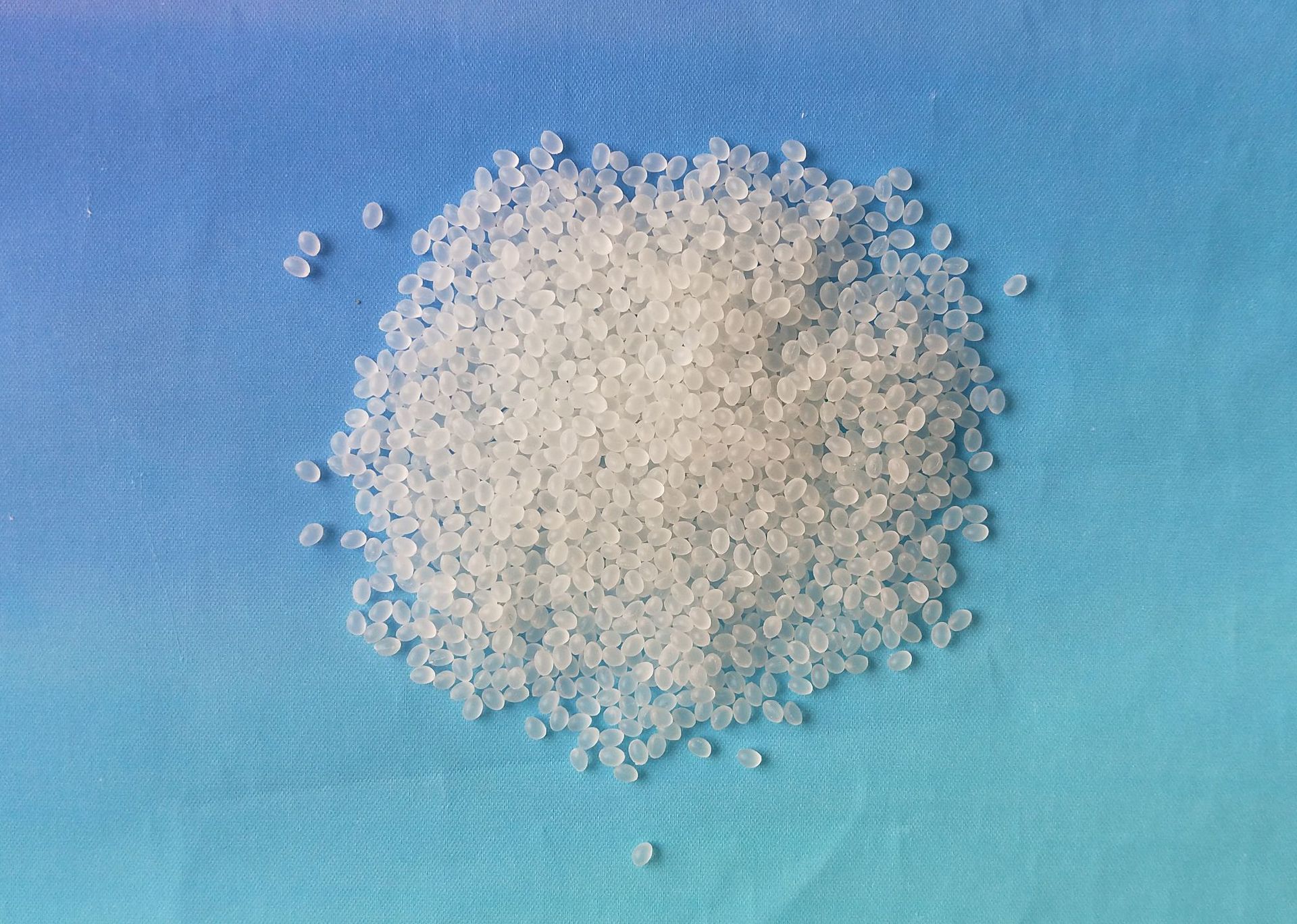 超低温尼龙增韧剂/马来酸酐接枝poe/ 马来酸酐接枝乙烯类弹性体厂