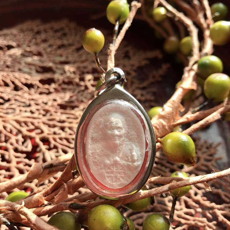 舍玛商贸龙婆龙达玛龙婆doo自身经粉带壳真品包邮泰国佛牌