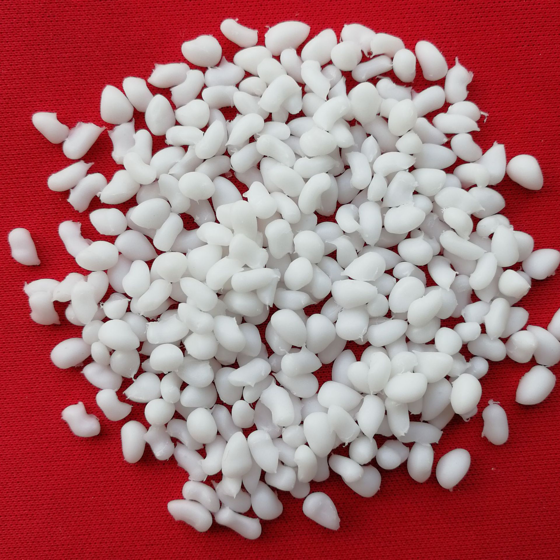 注塑级硅胶原料 耐低温 吸附力强 环保60度硅胶吸盘颗粒 可调色