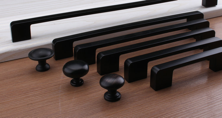 现代简约拉手 美欧式抽屉鞋柜橱柜黑色拉丝亮铬拉手柜子门小拉手