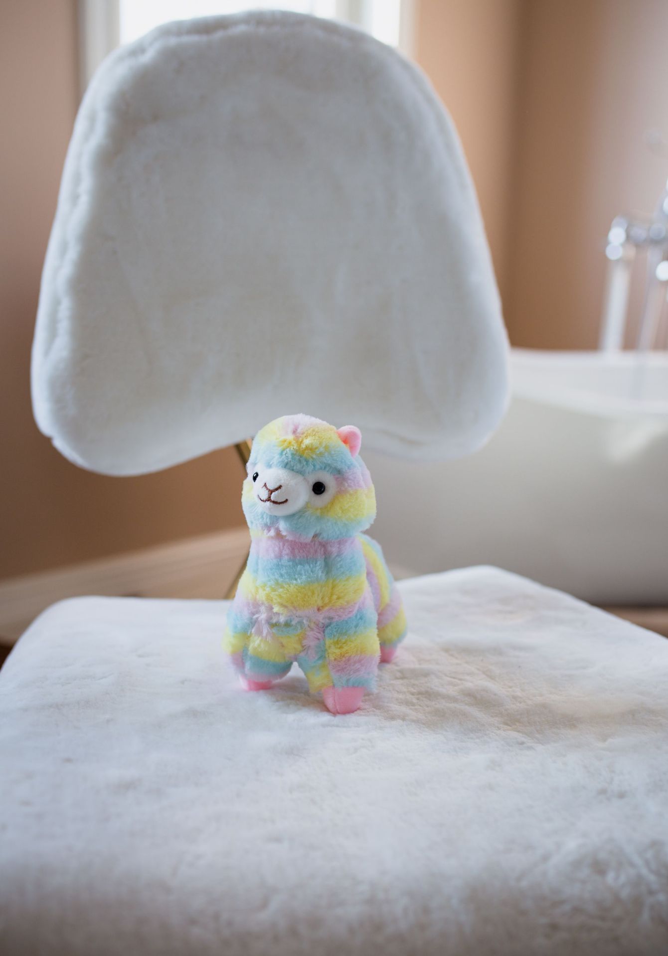 彩色草泥马神兽羊驼毛绒玩具跨境羊驼