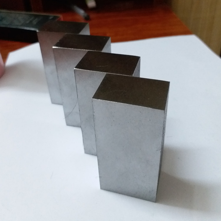 d3模具钢硬度多少d3美国模具钢特性介绍-东红金属