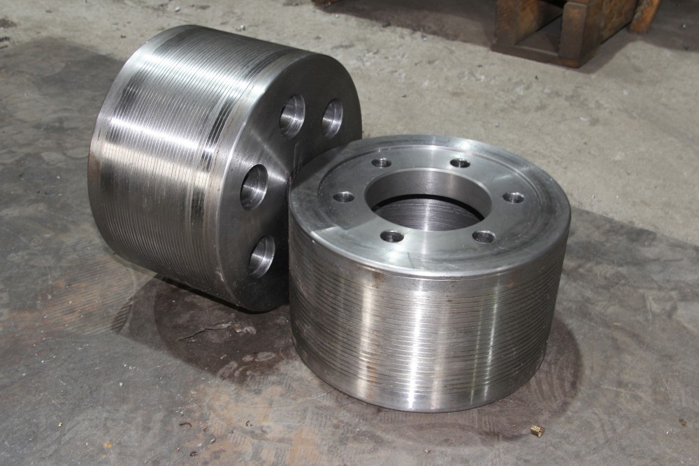 岩棉离心机开放式法兰封闭式法兰离心机辊头开放式封闭式