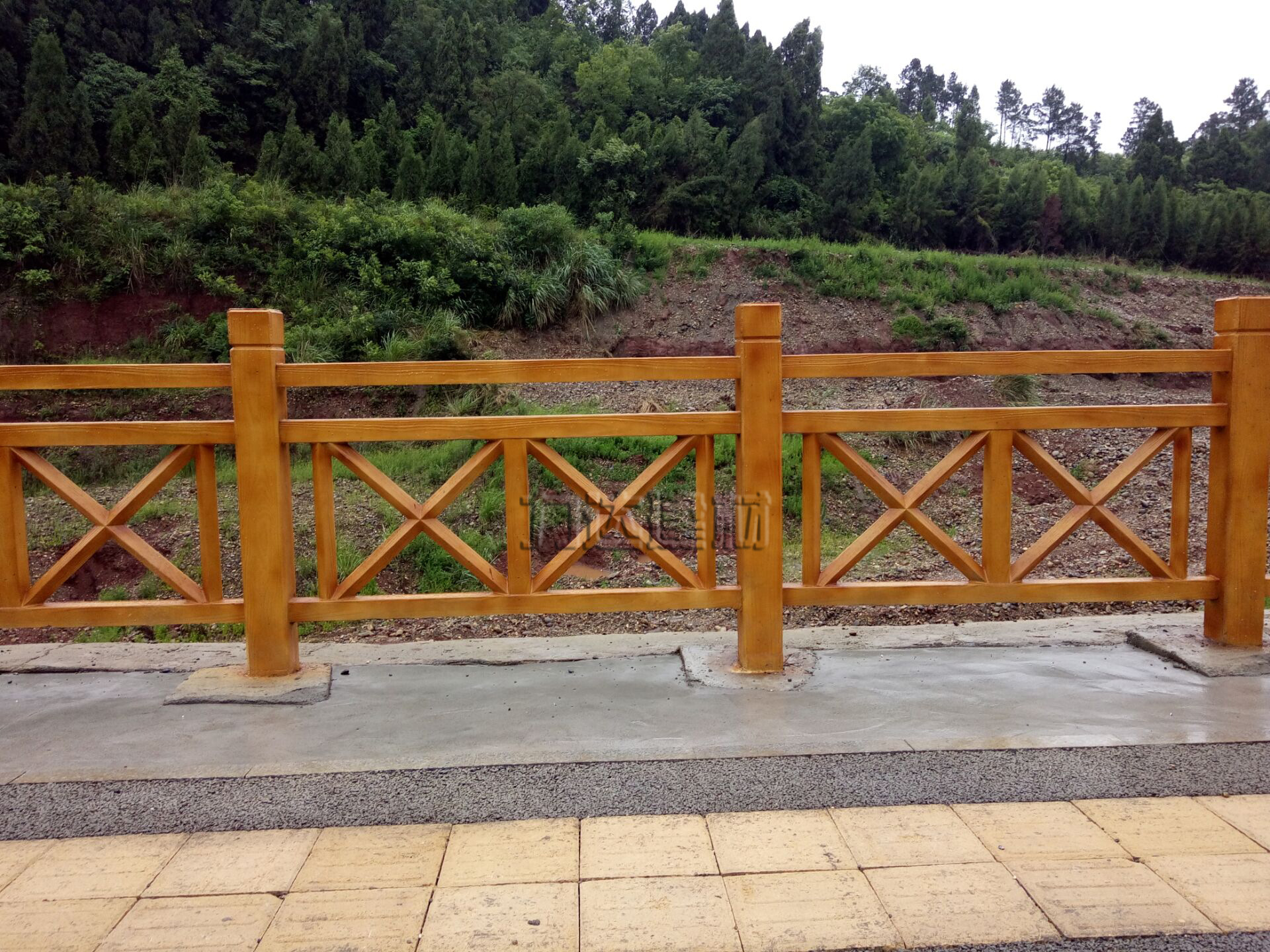 力达建材 x型水泥仿木栏杆 混凝土护栏 颜色可定制