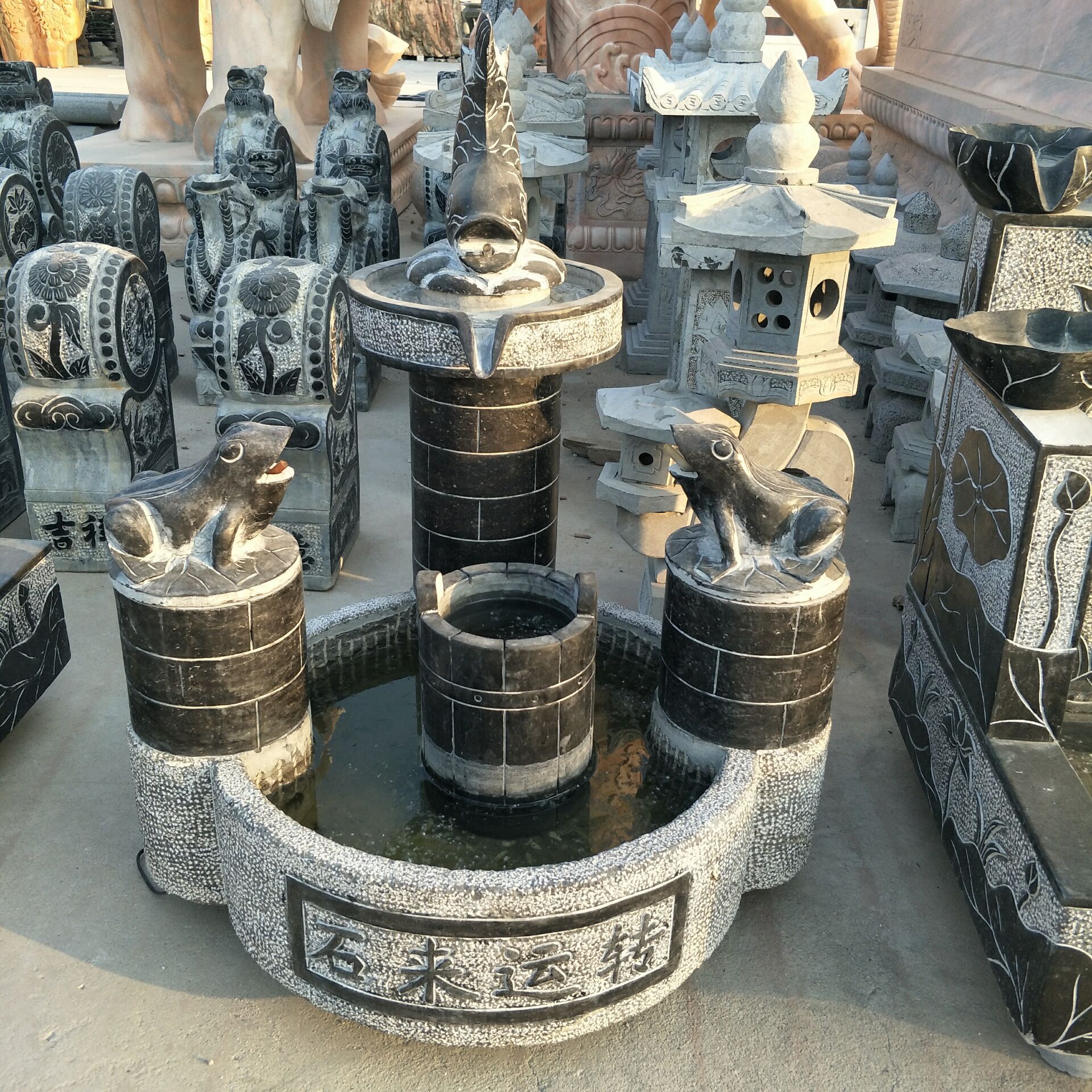 厂家现货供应做旧复古仿古石槽流水摆件 财运滚滚石雕 曲阳石雕