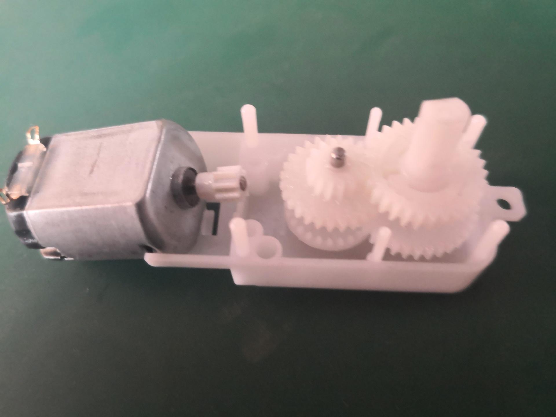 东莞牙箱厂家tt齿轮箱牙箱供应塑胶齿轮箱玩具塑料配件减速齿轮箱