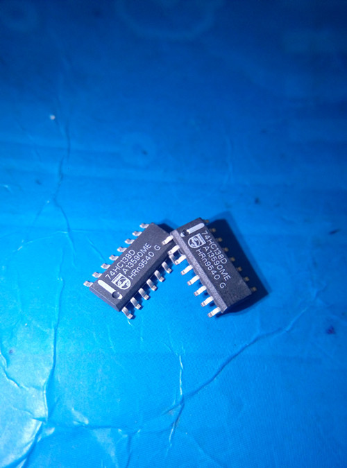 原装现货74hc138d sop16 贴片 三八译码器/解码器ic芯片74hc138